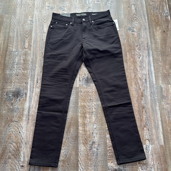 Banana Republic | Skinny Traveler Pants - Picture 5 of 14